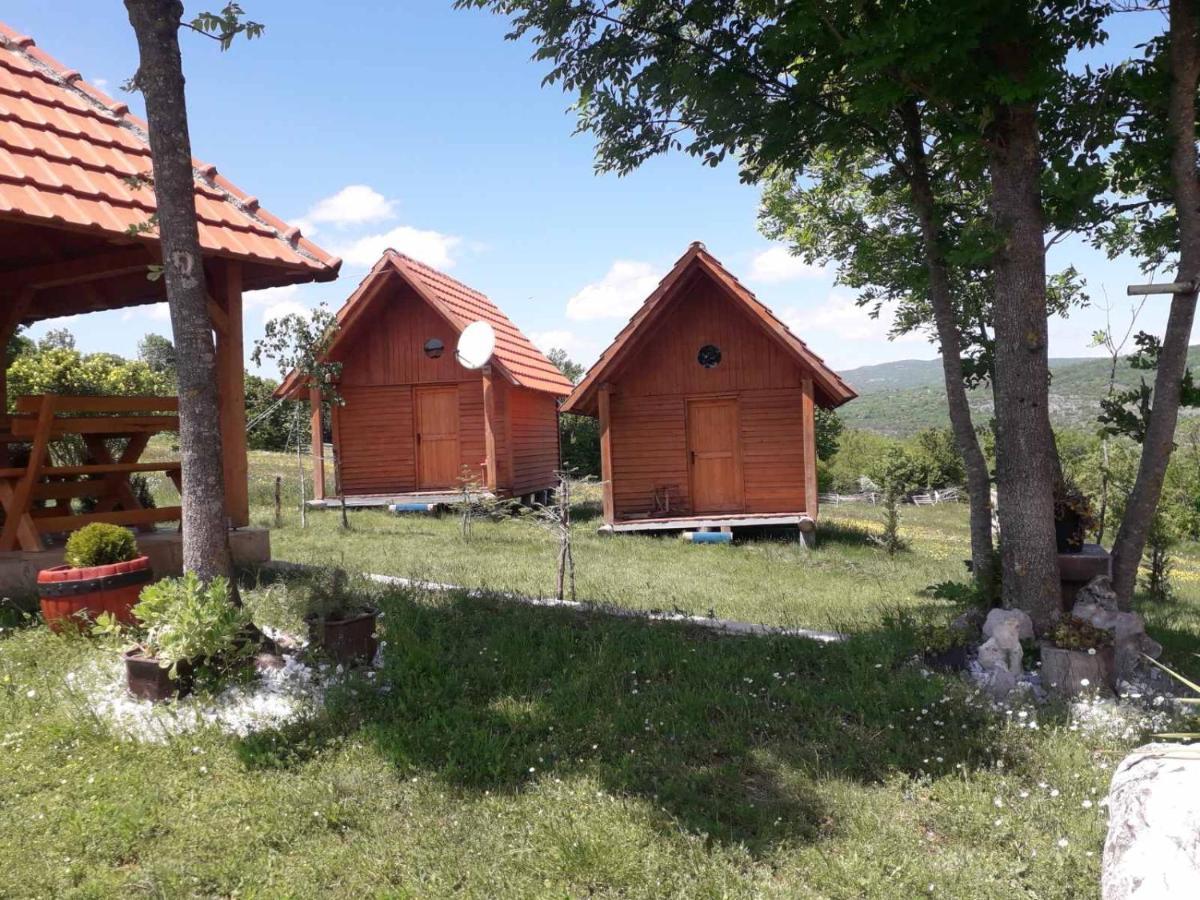 Апартаменти Imanje Jelen Нікшич